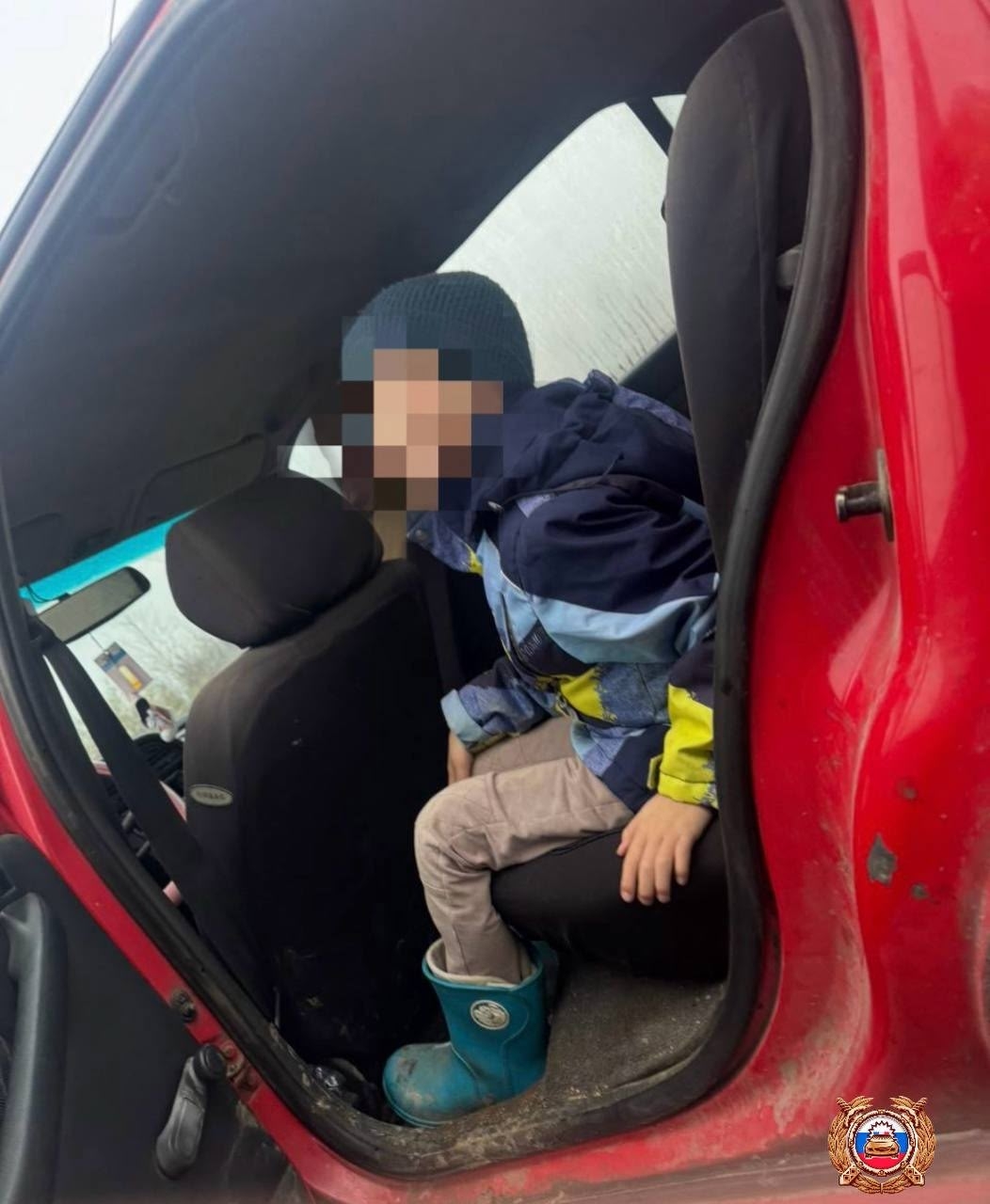 Девять человек рискнули здоровьем детей на дорогах Твери