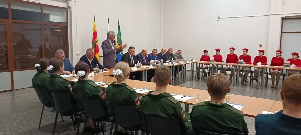 парламентариев