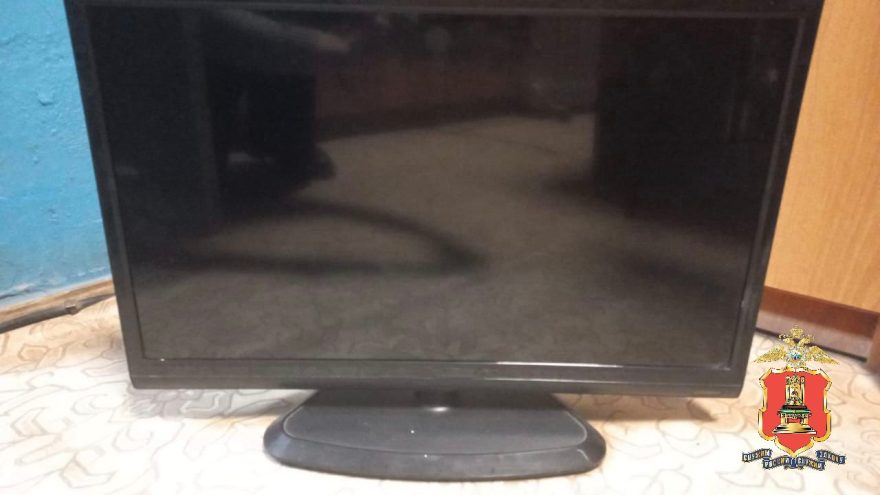 Вернувшаяся из Питера жительница Тверской области не досчиталась вещей в квартире