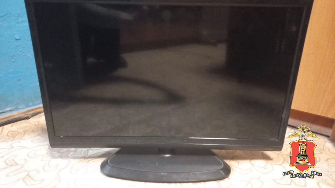 Два человека погибли в пожаре в Тверской области