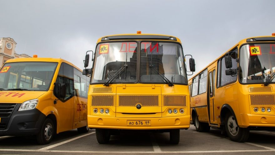 Виталий Королев поздравил работников и ветеранов транспортной системы Тверской области с профессиональным праздником