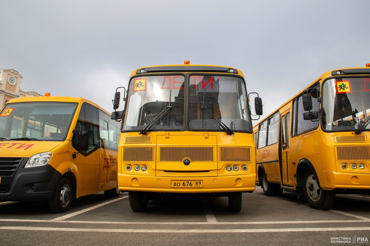 Виталий Королев поздравил работников и ветеранов транспортной системы Тверской области с профессиональным праздником