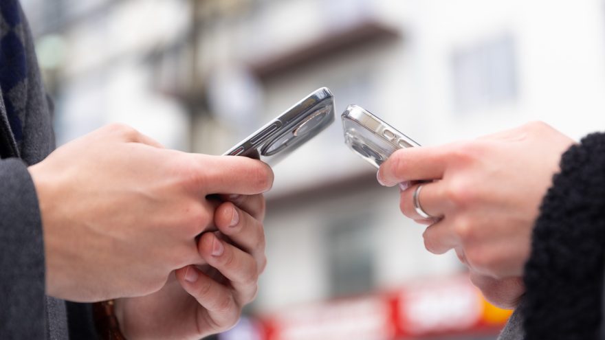 Туристы, приезжающие в Бологое, смогут быстрее загружать цифровые сервисы на своих смартфонах