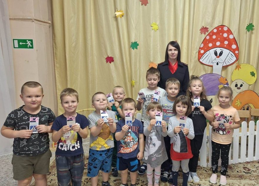 дошкольников