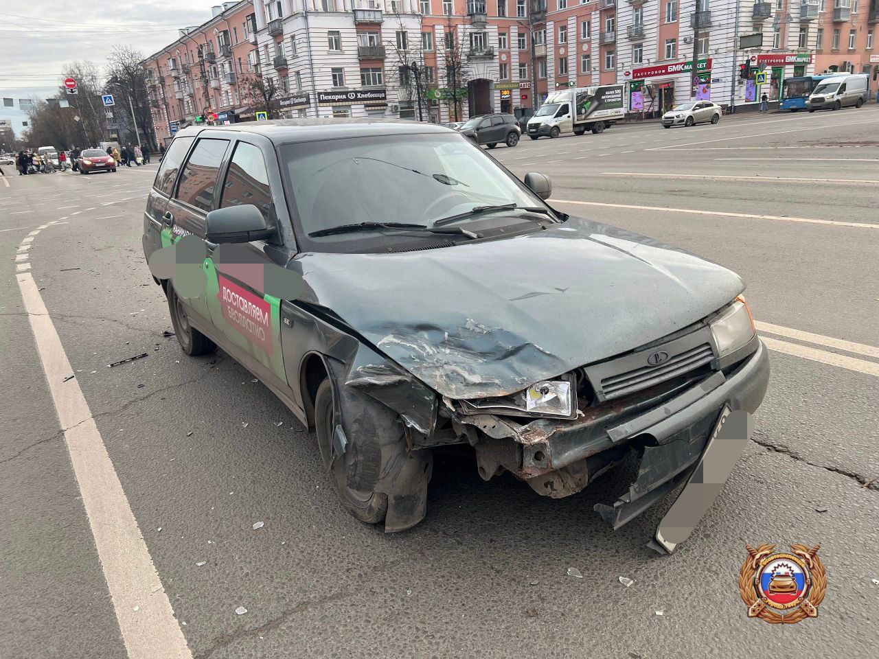 Женщина пострадала в столкновении "Шкоды" и "Богдана" в Твери