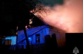 Ночью в Твери сгорел жилой дом сгорел