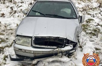 Женщина пострадала в столкновении "Шкоды" и "Хёндая" в Тверской области столкновении