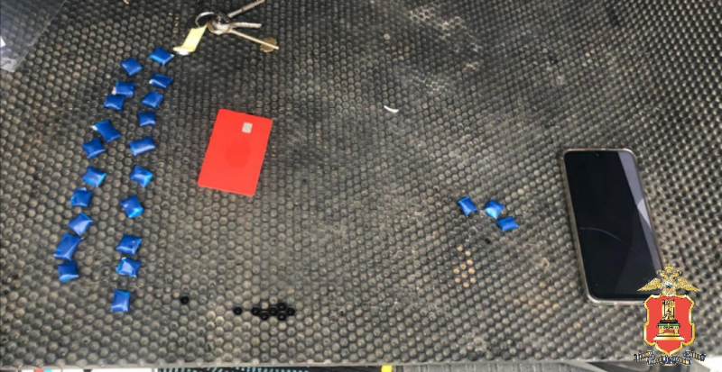 В Тверской области задержали наркозакладчика с партией метадона