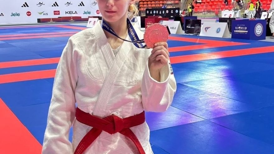Спортсменка из Лихославля стала бронзовым призером первенства мира по джиу-джитсу