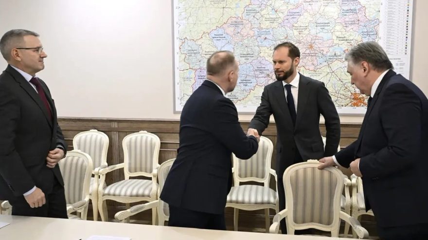 муниципальных