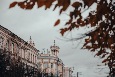 Синоптики назвали последний теплый день в Тверской области перед зимой теплый день