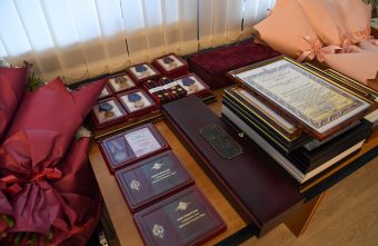 Виталий Королев вручил награды правоохранителям Тверской области Виталий Королев вручил награды правоохранителям Тверской области