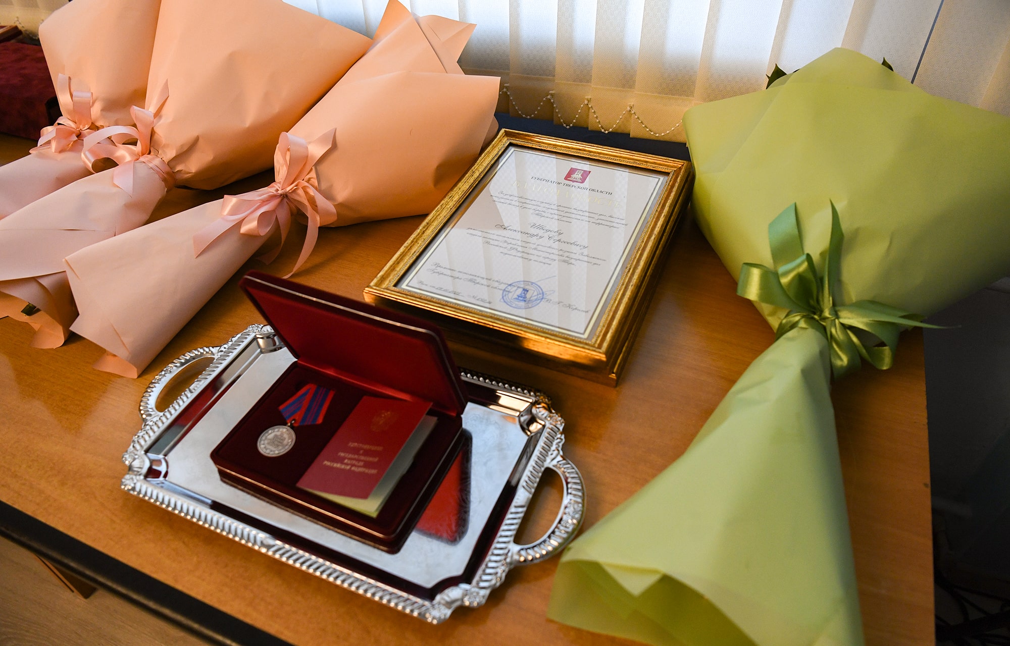 Виталий Королев вручил награды правоохранителям Тверской области