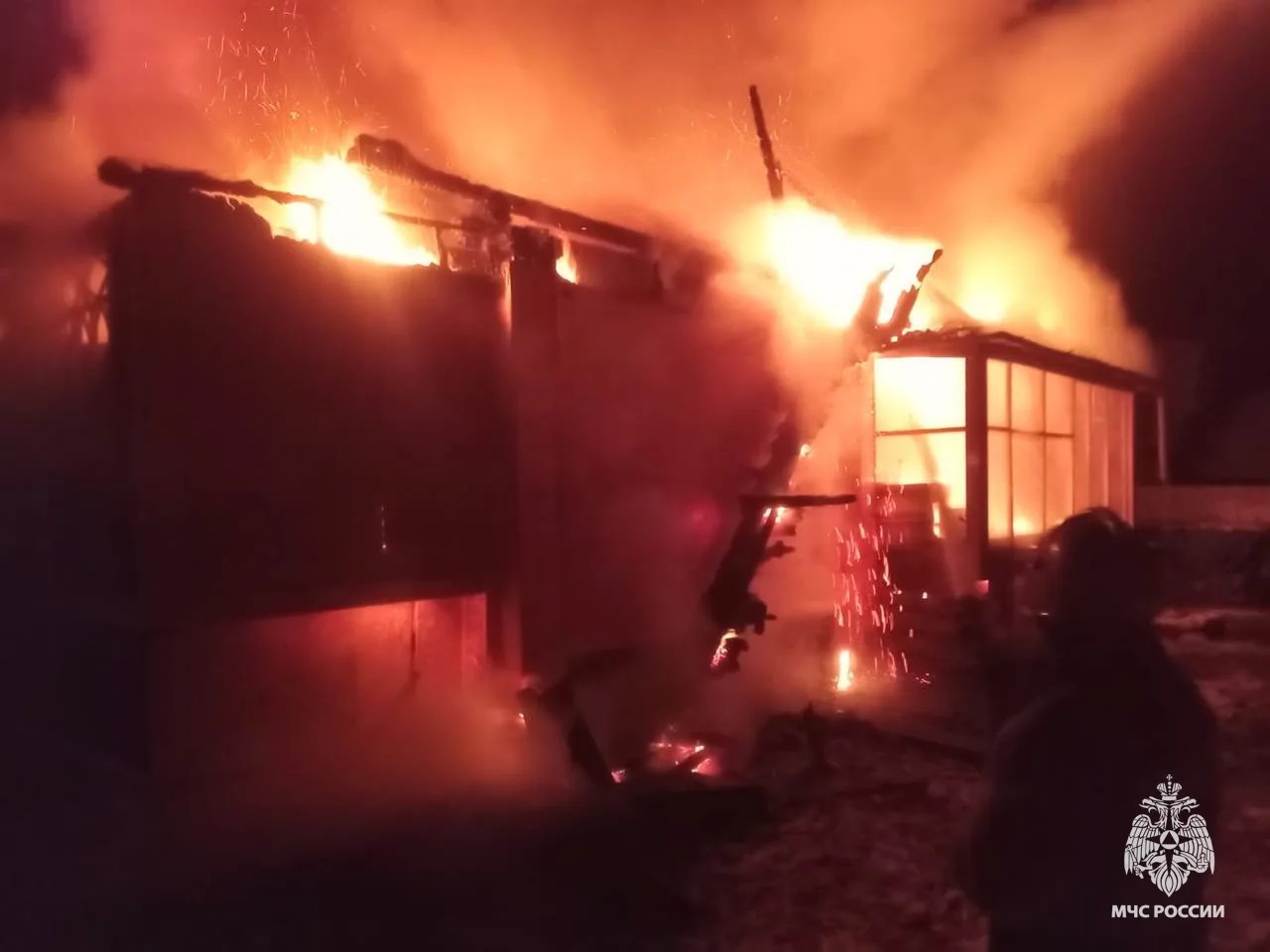 Тело погибшего мужчины нашли в сгоревшем дачном доме в Тверской области