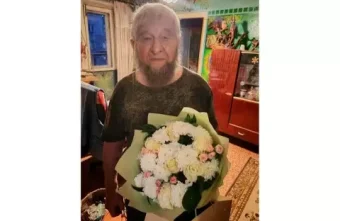 Виталий Королёв поздравил с 98-летием ветерана Владимира Каширина поздравил