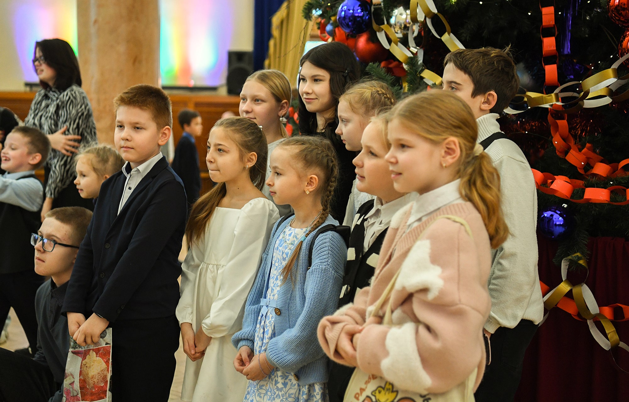 Виталий Королев поздравил с наступающими праздниками юных жителей Верхневолжья