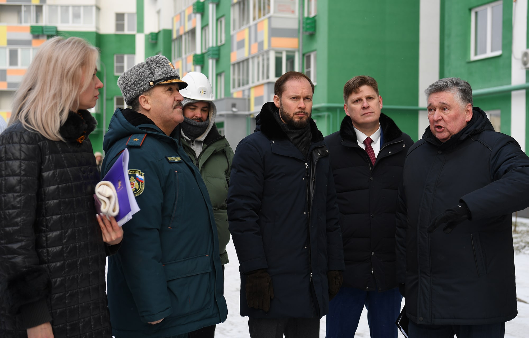 Виталий Королев: жильцы дома, чьи квартиры пострадали в результате атаки БПЛА, должны вернуться в отремонтированное жилье максимально быстро