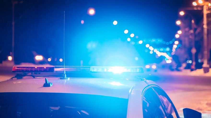 62-летняя женщина попала под колёса "Мерседеса" на трассе в Тверской области