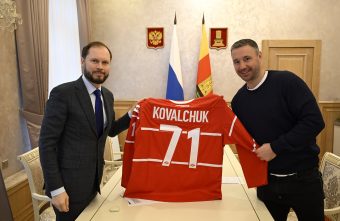 Виталий Королев обсудил с Ильей Ковальчуком перспективы развития хоккея в Тверской области Ковальчуком