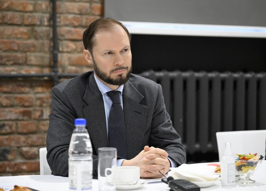 Актуальные для людей вопросы и решения: Виталий Королев встретился с ветеранским активом и общественниками Ржевского округа