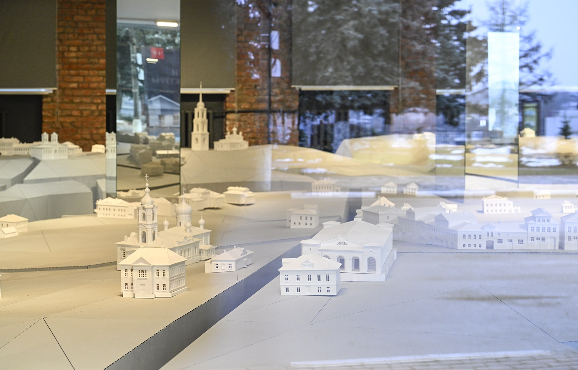 Актуальные для людей вопросы и решения: Виталий Королев встретился с ветеранским активом и общественниками Ржевского округа