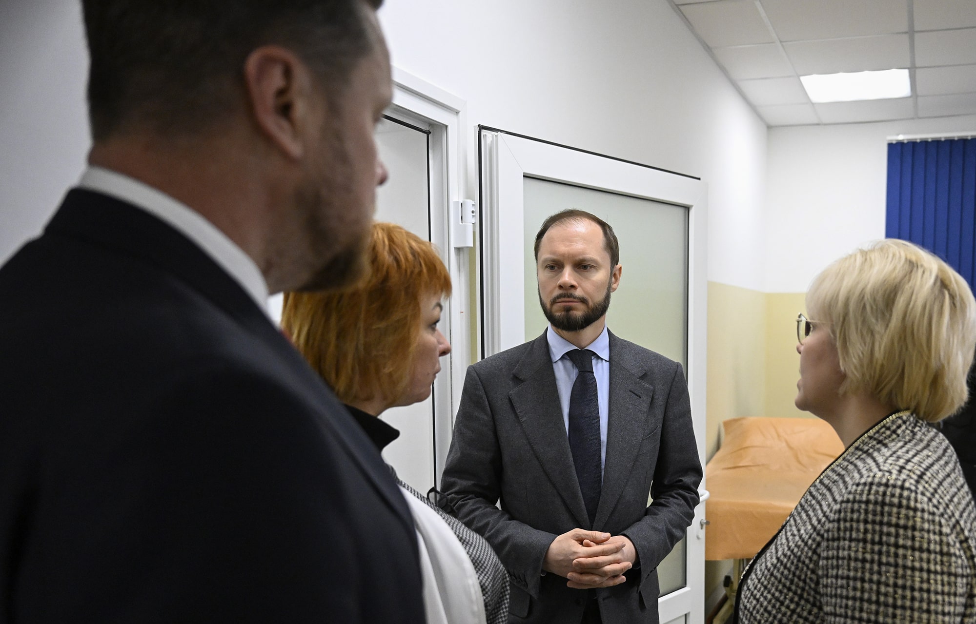 Виталий Королев поставил задачи по модернизации поликлиники в Ржеве