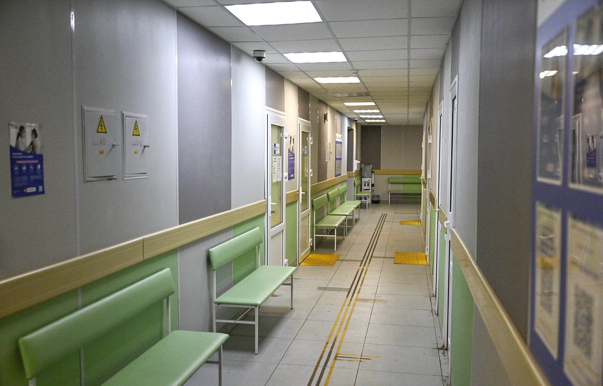 Виталий Королев поставил задачи по модернизации поликлиники в Ржеве