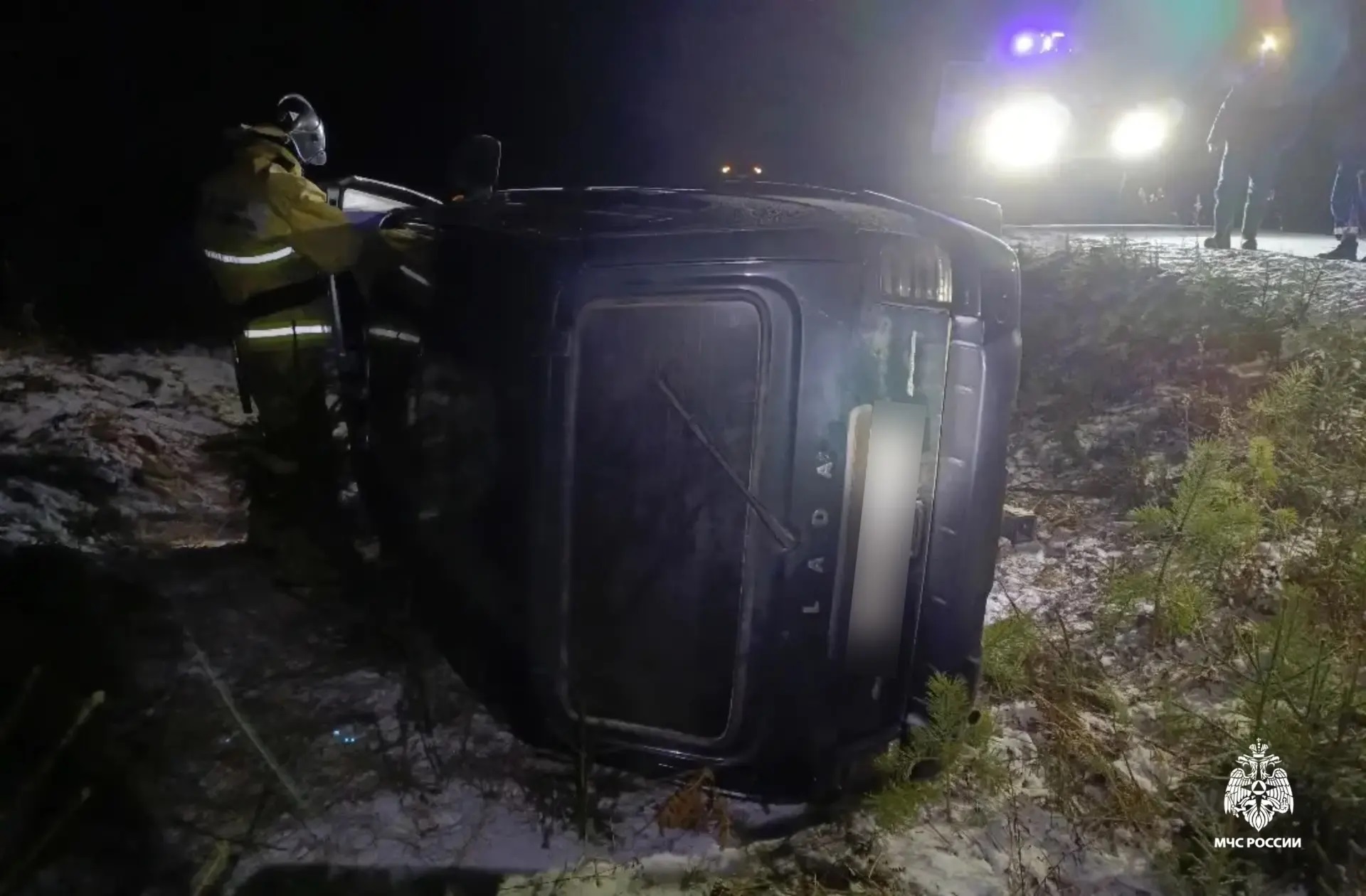 В Тверской области перевернулась "Нива"