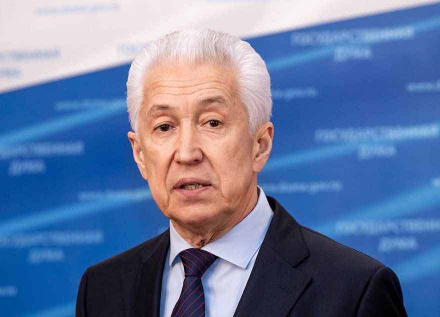 Владимир Васильев: Обращаясь к депутатам, президент призвал при принятии законов думать, как они скажутся на жизни людей