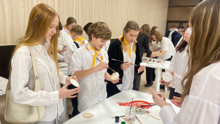 волонтеров