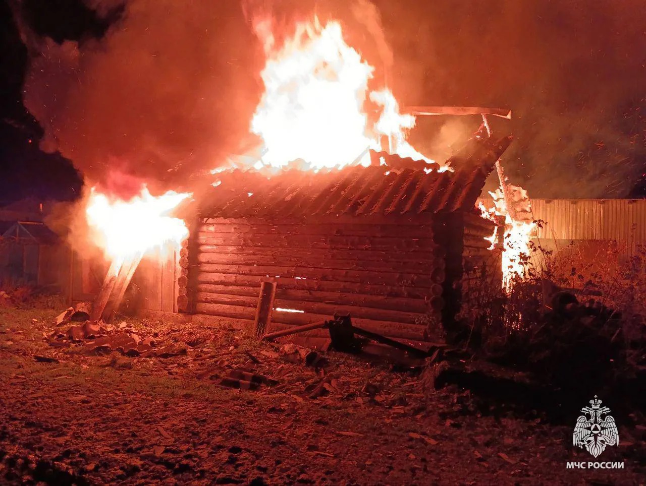 В Тверской области сгорела дотла баня