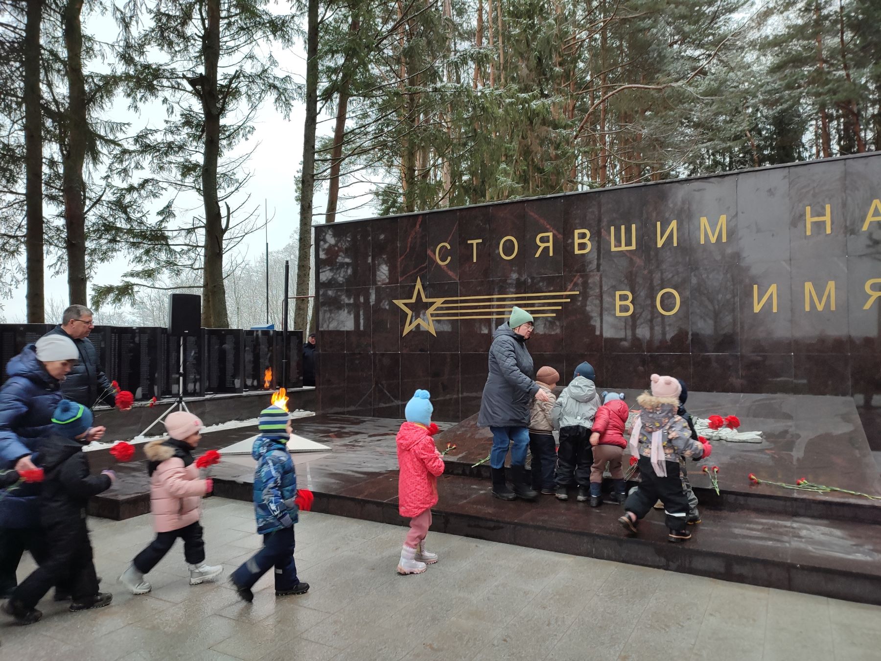 На мемориале в Тверской области впервые зажгли Вечный огонь