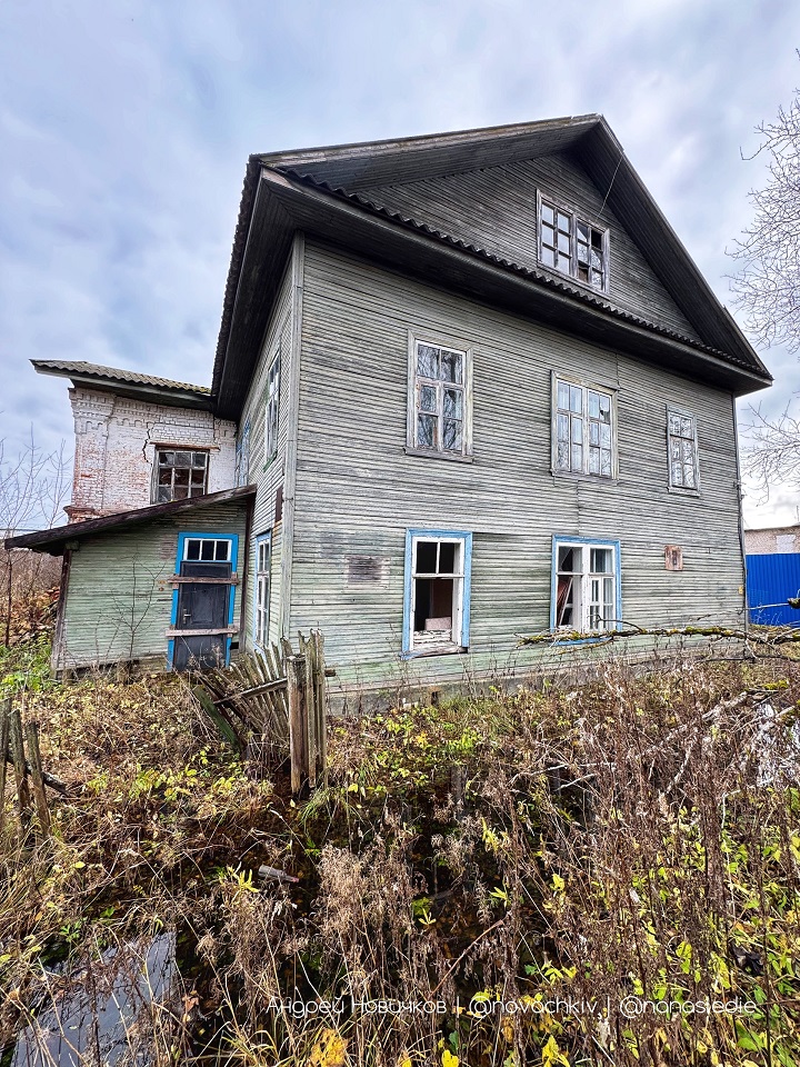 В Тверской области разрушается дом Ожегова