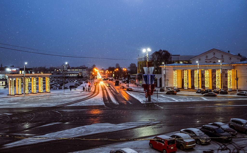 Появились фото украшенной к Новому году Твери