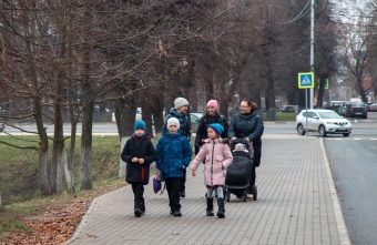 С 2026 года в России введут семейную налоговую выплату выплату