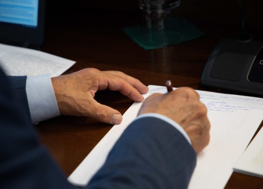 В администрации Бологовского округа Владимир Мищенко провел прием граждан