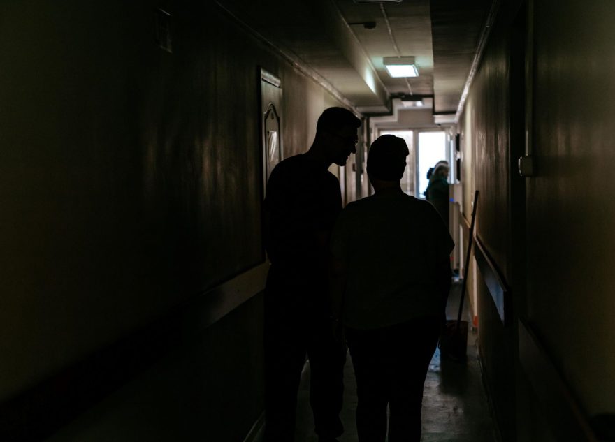 Жителям Тверской области напомнили о том, как обезопасить дом в случае отъезда