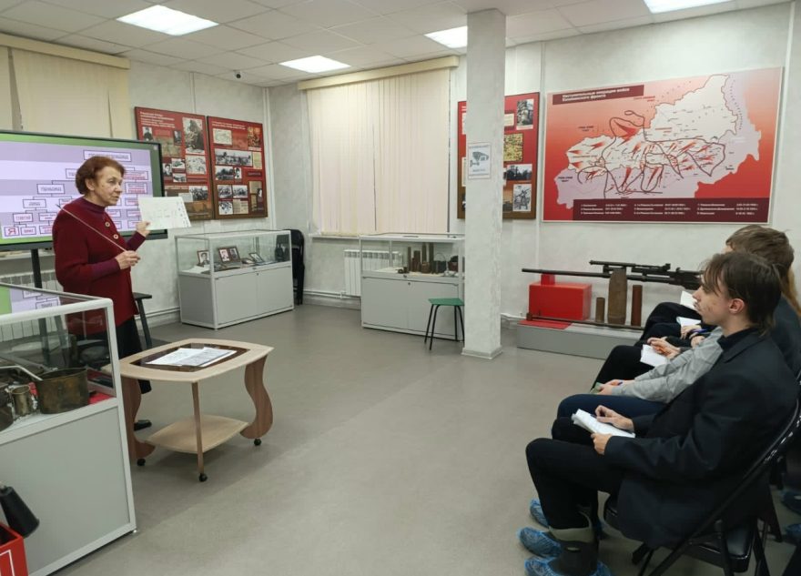 Школьникам из Оленино рассказали о степенях родства