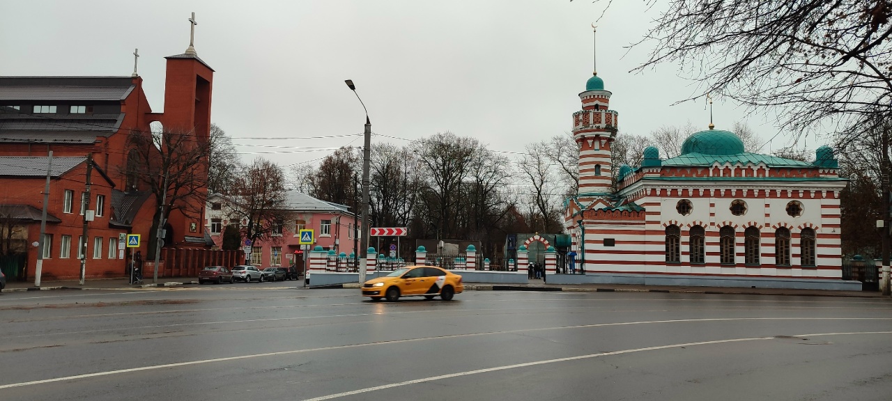 Маршрутом Горобца: едем по Твери с легендарными танкистами