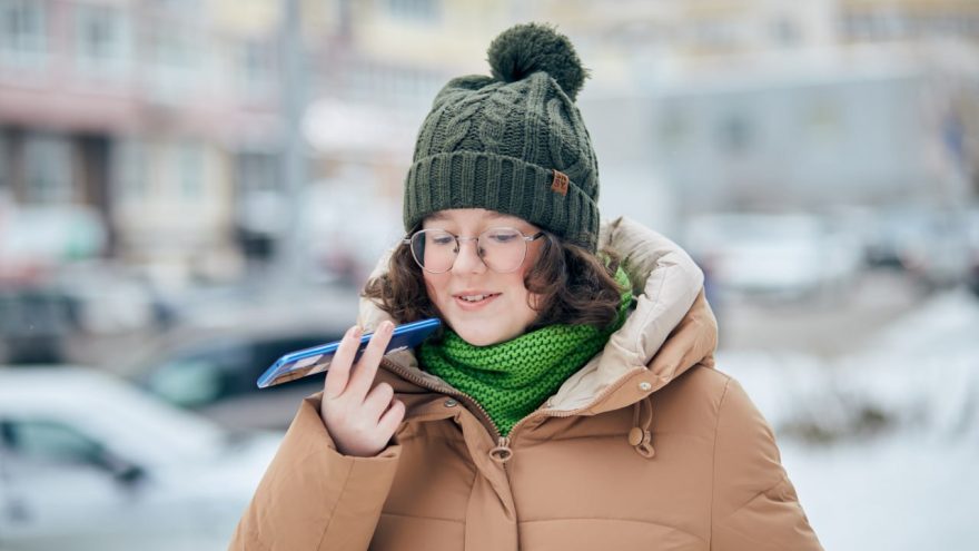 Yota подарит сим-карту вместе с первым паспортом