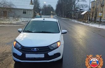 Водитель "Лады" сбил женщину на зебре в Тверской области женщину