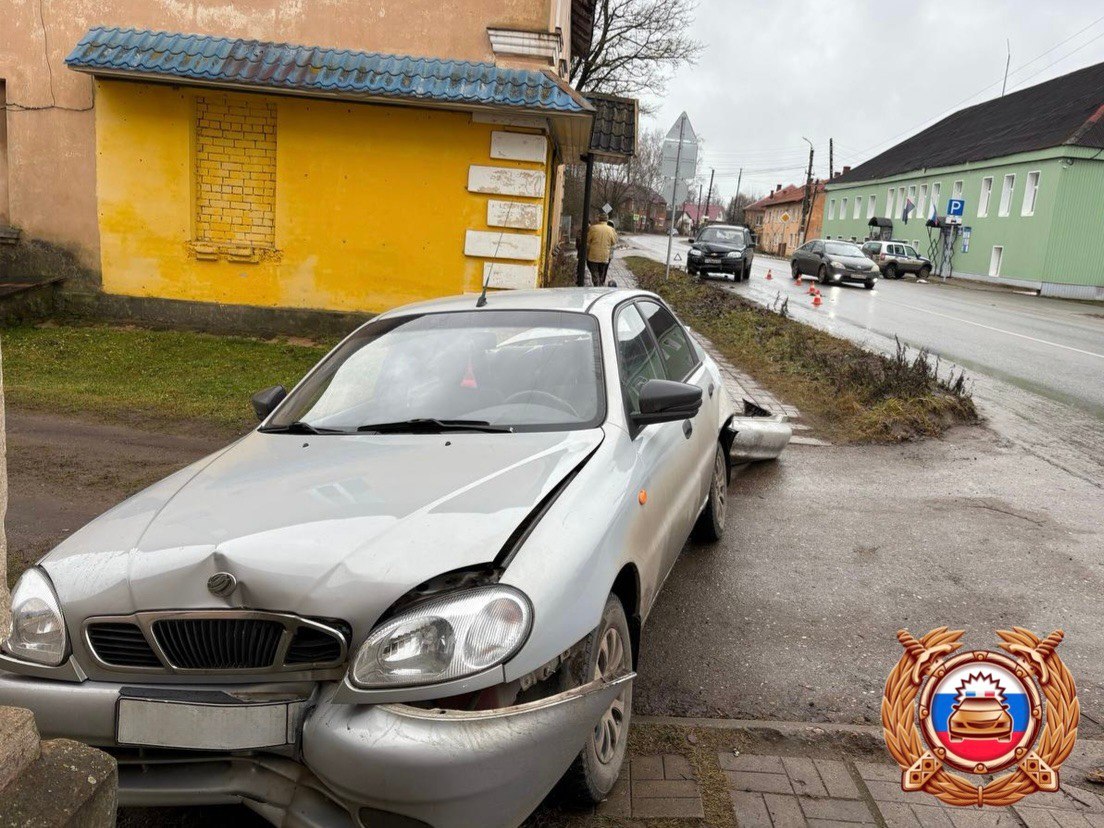 Дороги в Твери могут встать после снегопада