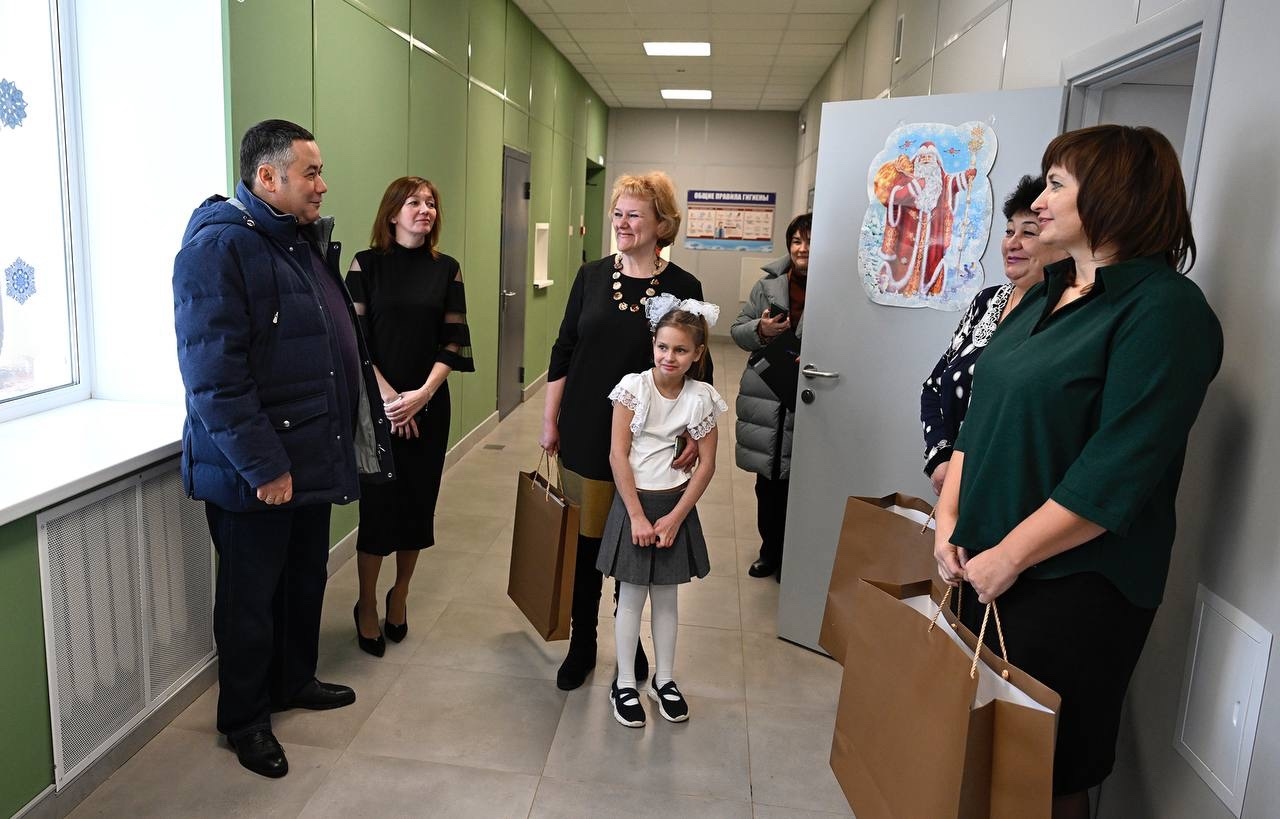 Полпред Президента РФ в СЗФО Игорь Руденя исполнил мечту девочки из Тверской области