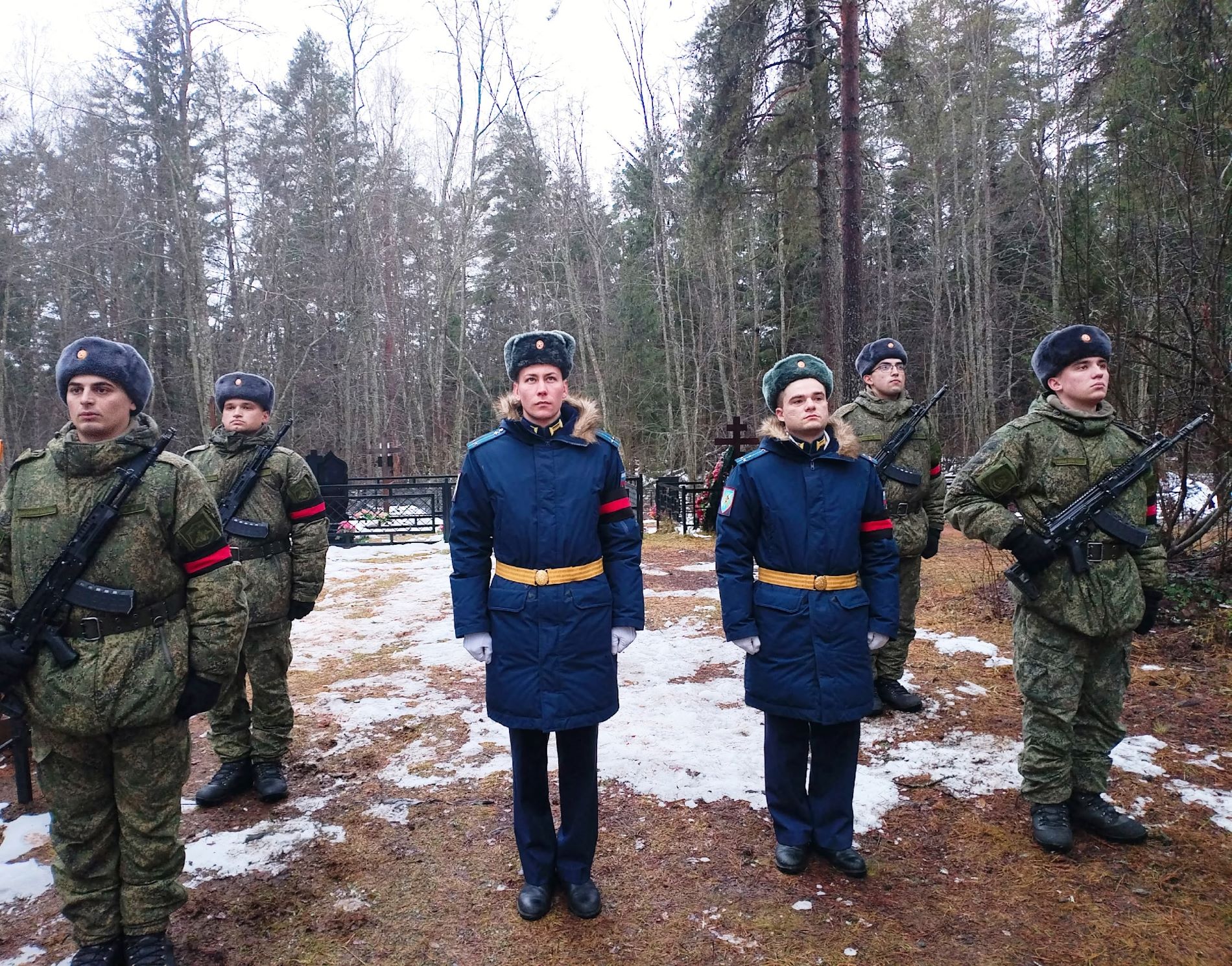 В Тверской области простились с ефрейтором Валерием Мухиным