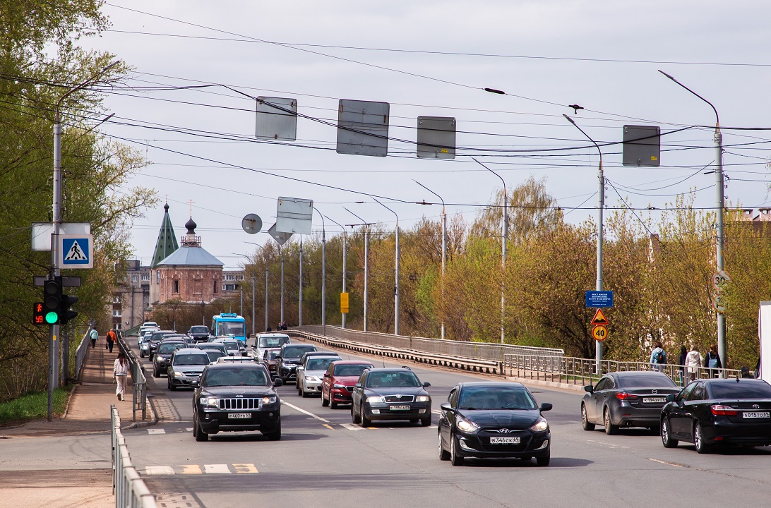 ценами на автомобили