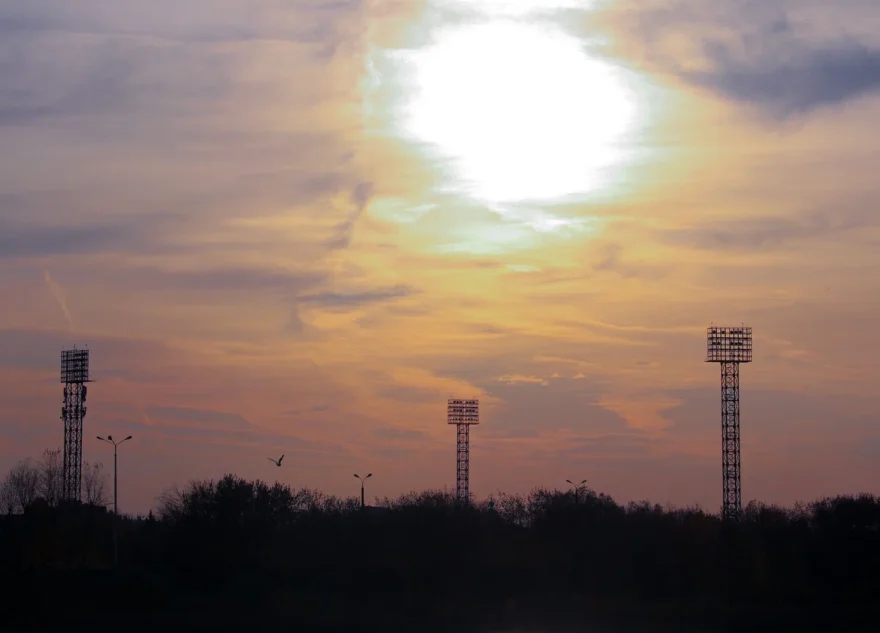 На Землю обрушатся сильные магнитные бури