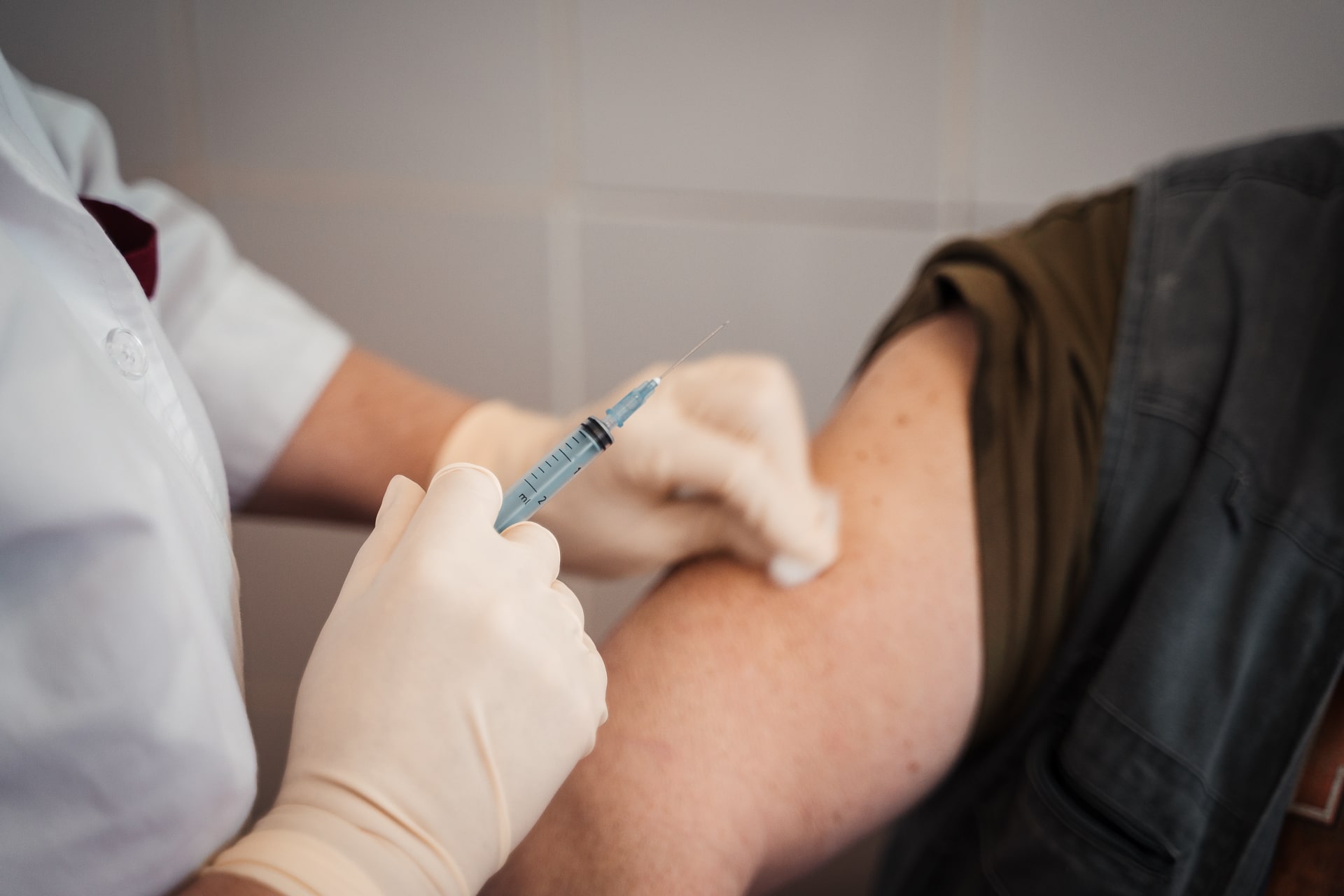 Специалисты напоминают жителям Тверской области о правилах профилактики ОРВИ и гриппа