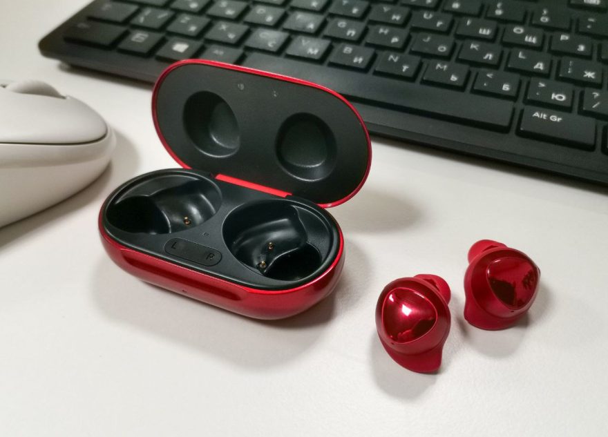 Во время черной пятницы тверичане активно интересовались наушниками