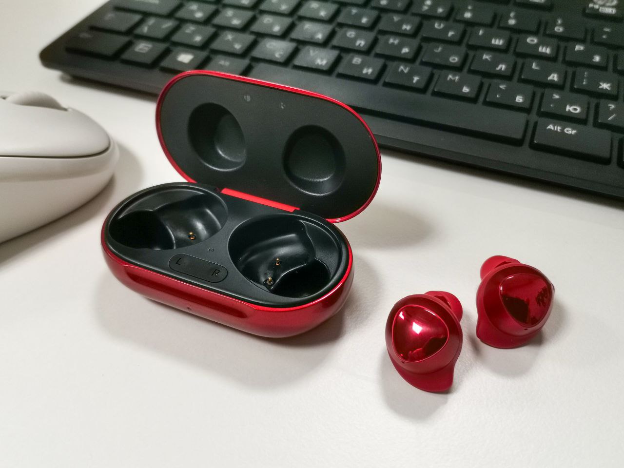 Во время черной пятницы тверичане активно интересовались наушниками