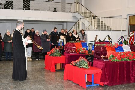 В Тверской области простились с Андреем Спицыным и Денисом Сергеенковым простились